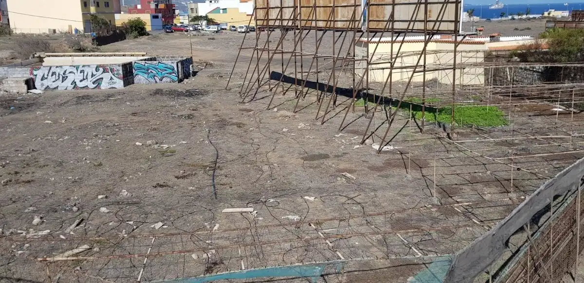 Terreny industrial en venda en Telde