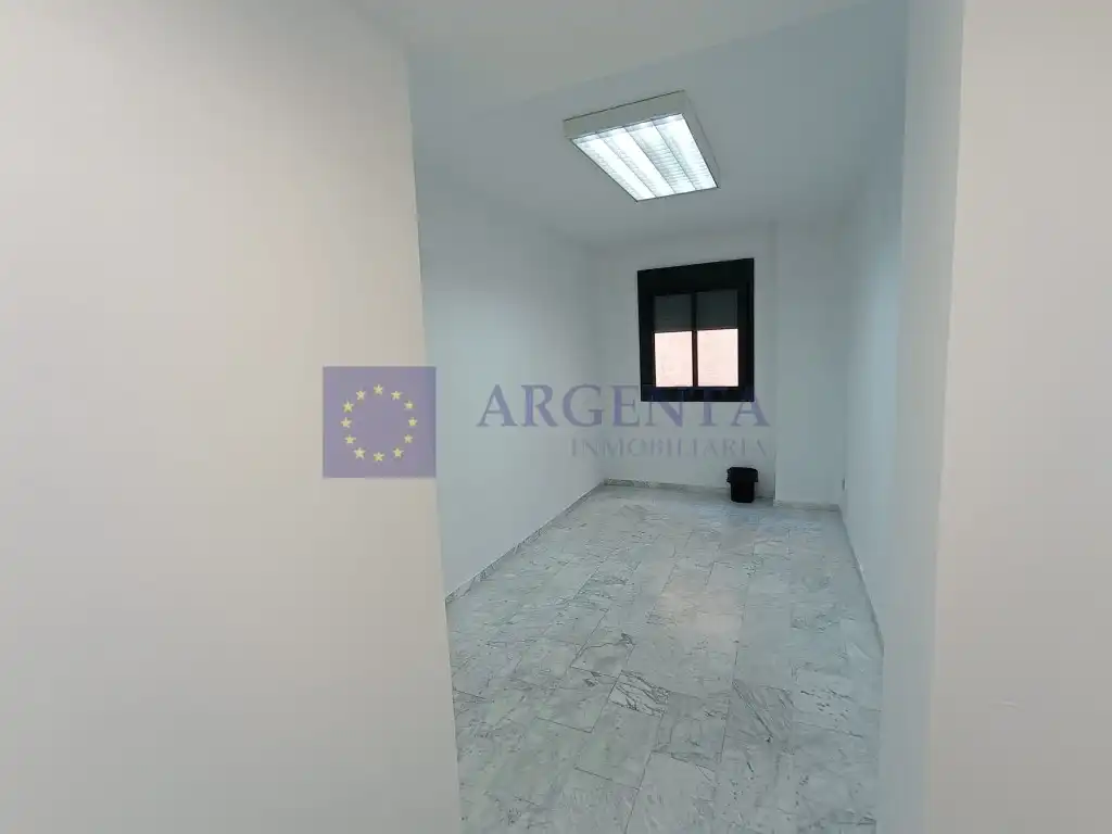 Oficina amb ascensor en venda a Centro, imagen 12