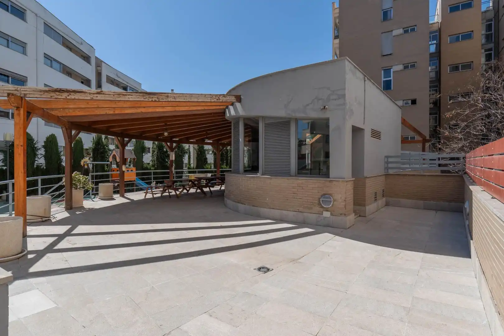 Terrace of Flat for sale in Granada  with Air Conditioner, Heating and Private garden