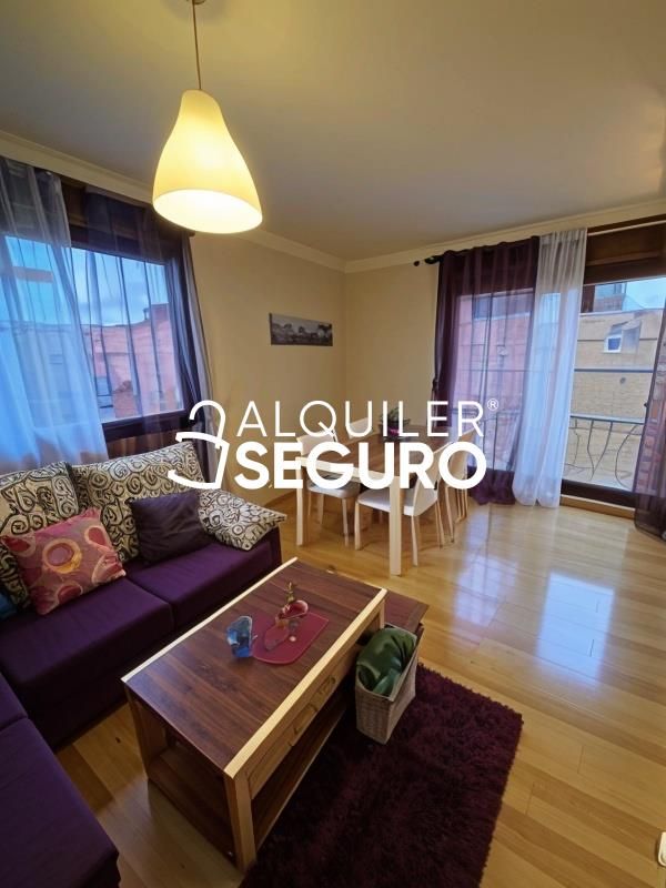 Exterior view of Flat for rent in Yebes  with Heating, Terrace and Swimming Pool