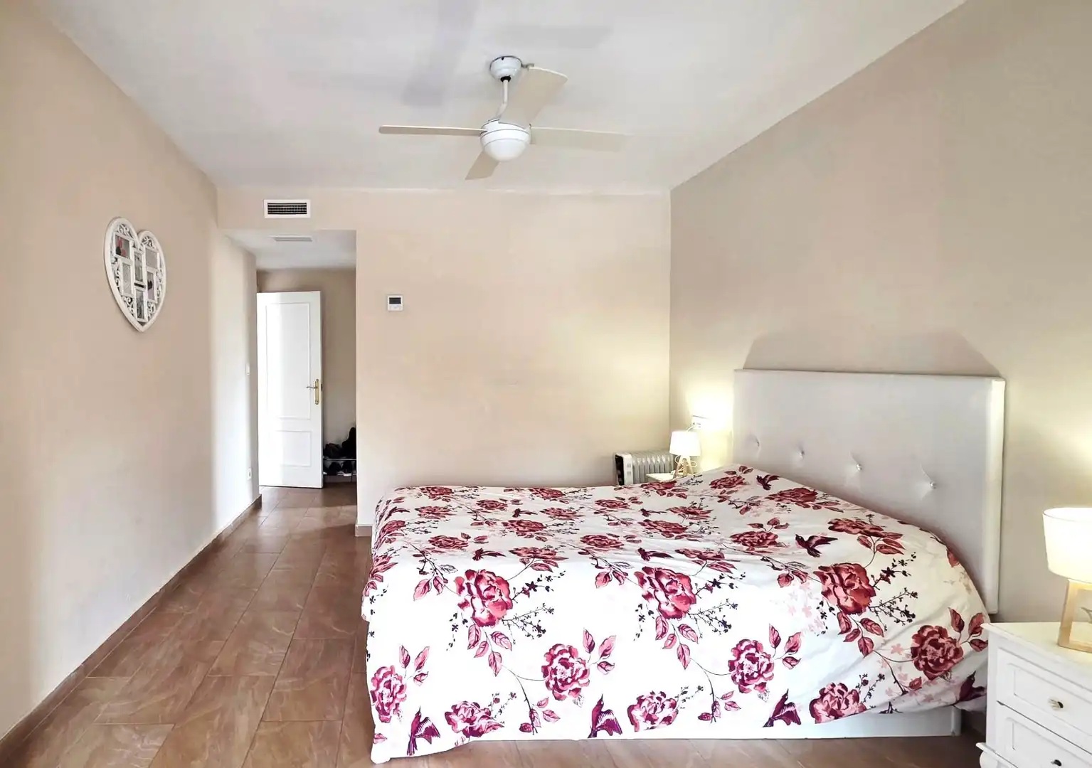 Habitación de Casa o chalet en venta en La Nucia con Aire acondicionado, Jardín privado y Terraza