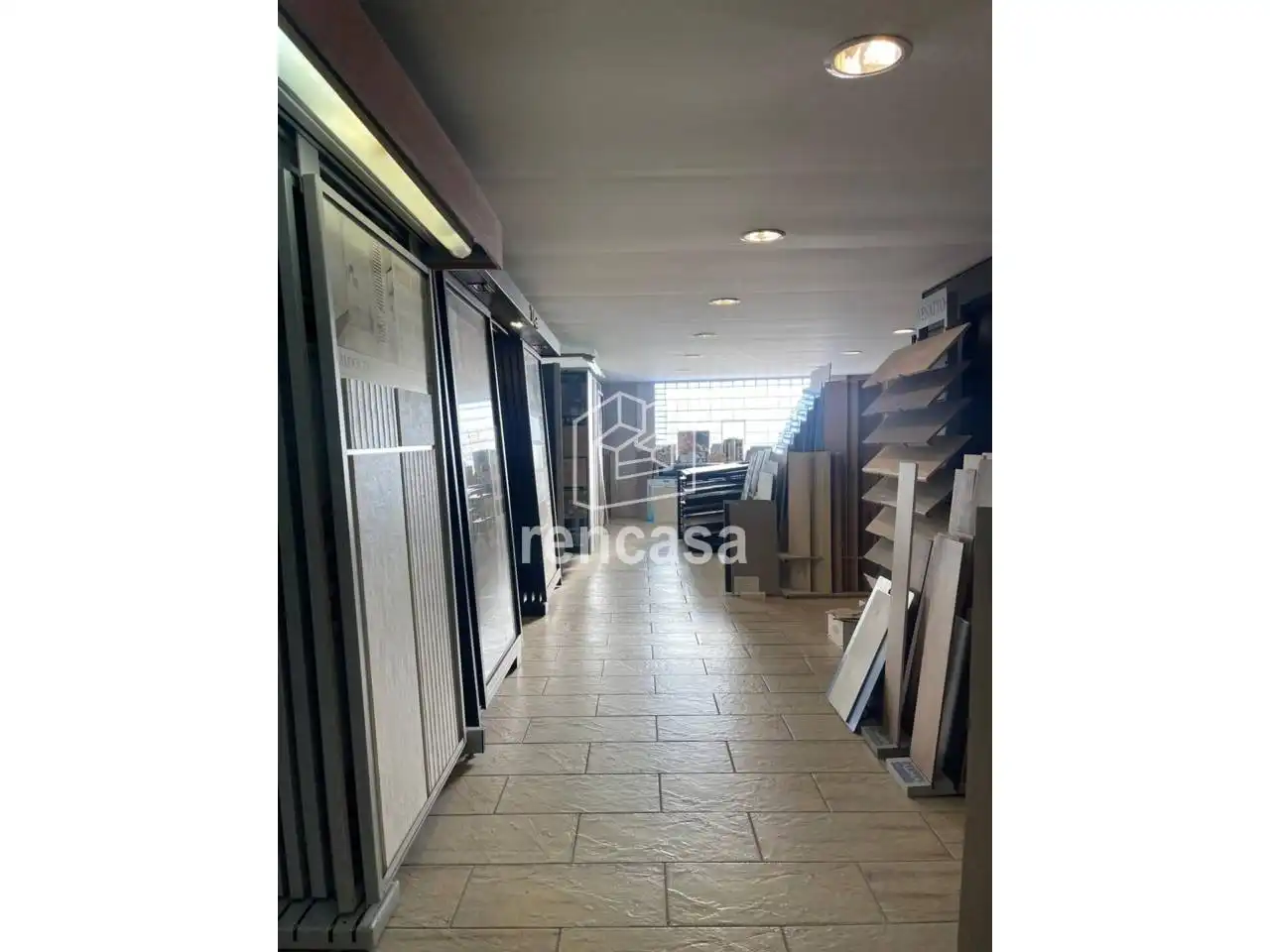 Local comercial en venta en Avenida Lleida, imagen 3