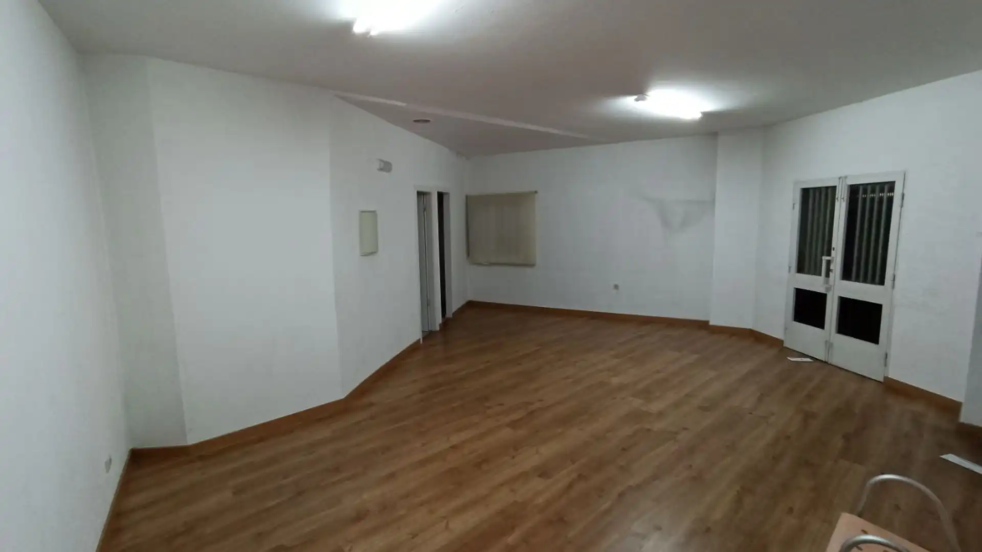 Local de alquiler en Ponteareas con Aire acondicionado y Parquet