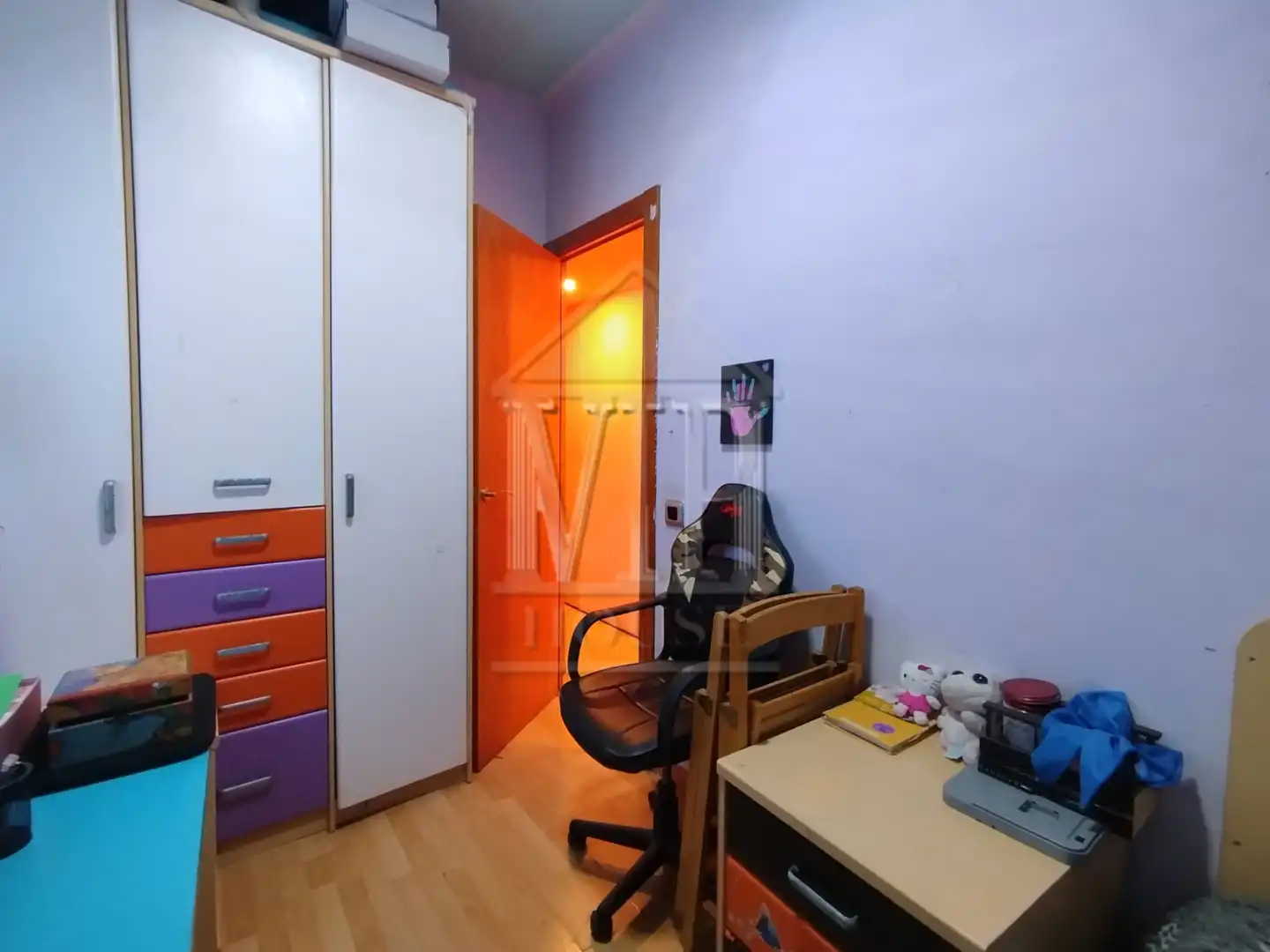 Habitación de Piso en venta en Badalona con Aire acondicionado, Calefacción y Amueblado
