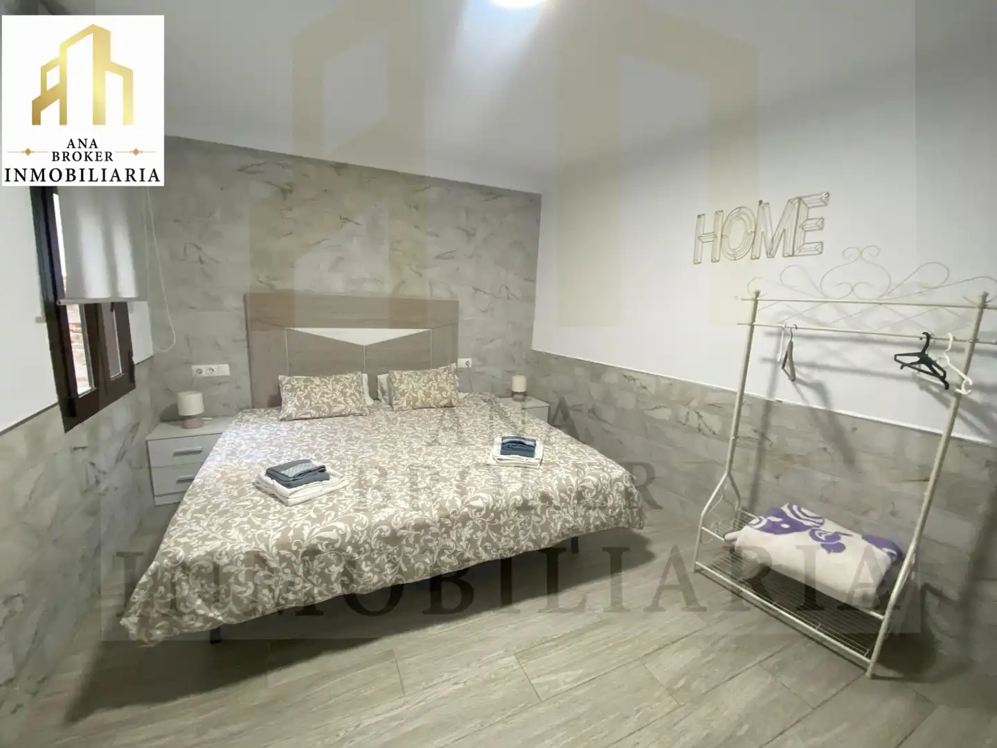 Dormitori de Casa o xalet en venda en Ronda amb Aire condicionat, Terrassa i Moblat