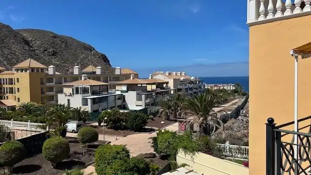Mini appartamento con piscina in vendita a Los Cristianos, imagen 3