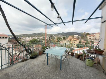 House with garden for sale in La Miranda - Can Candeler