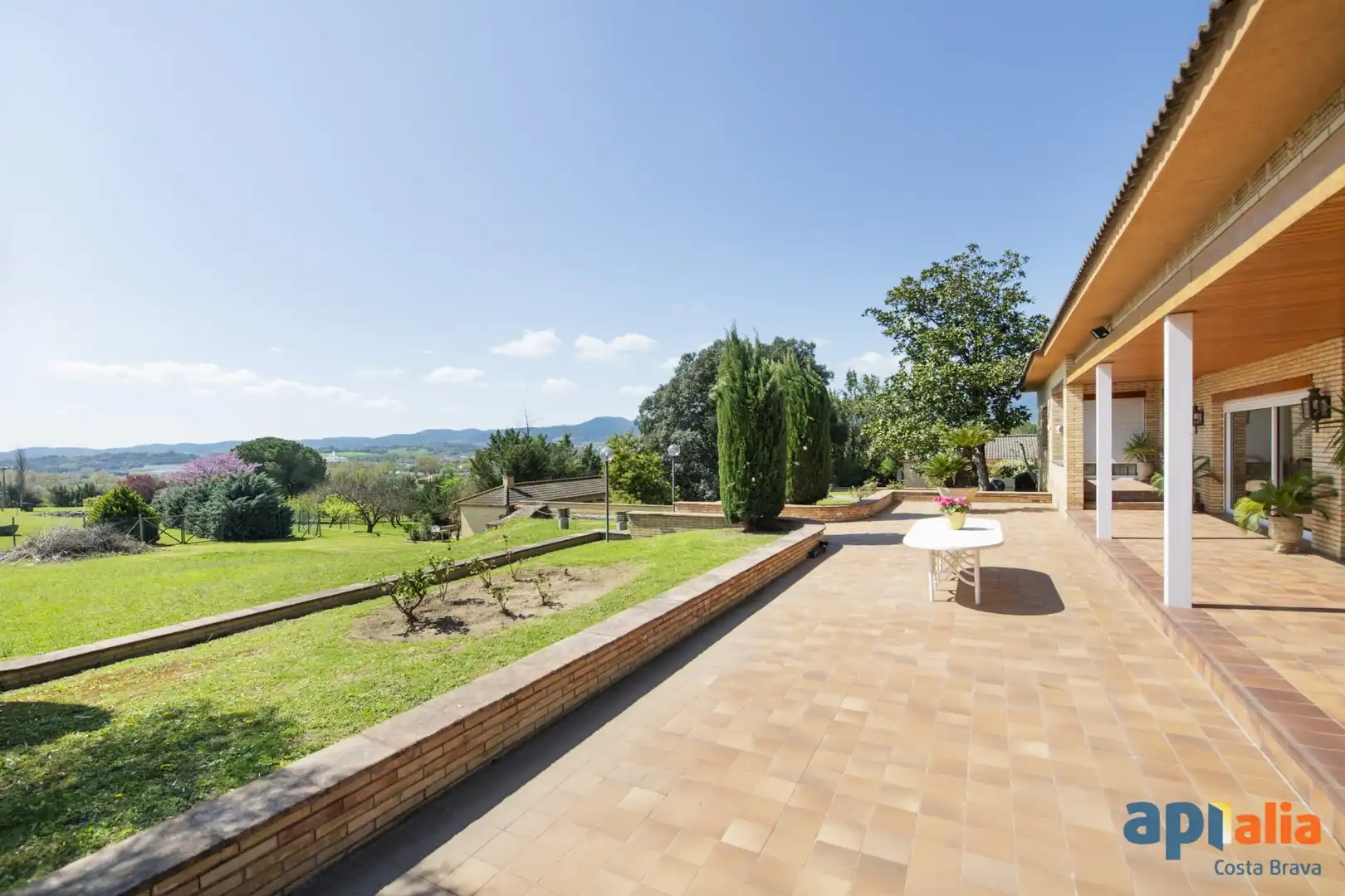 Jardín de Finca rústica en venta en Cornellà del Terri con Aire acondicionado, Calefacción y Terraza