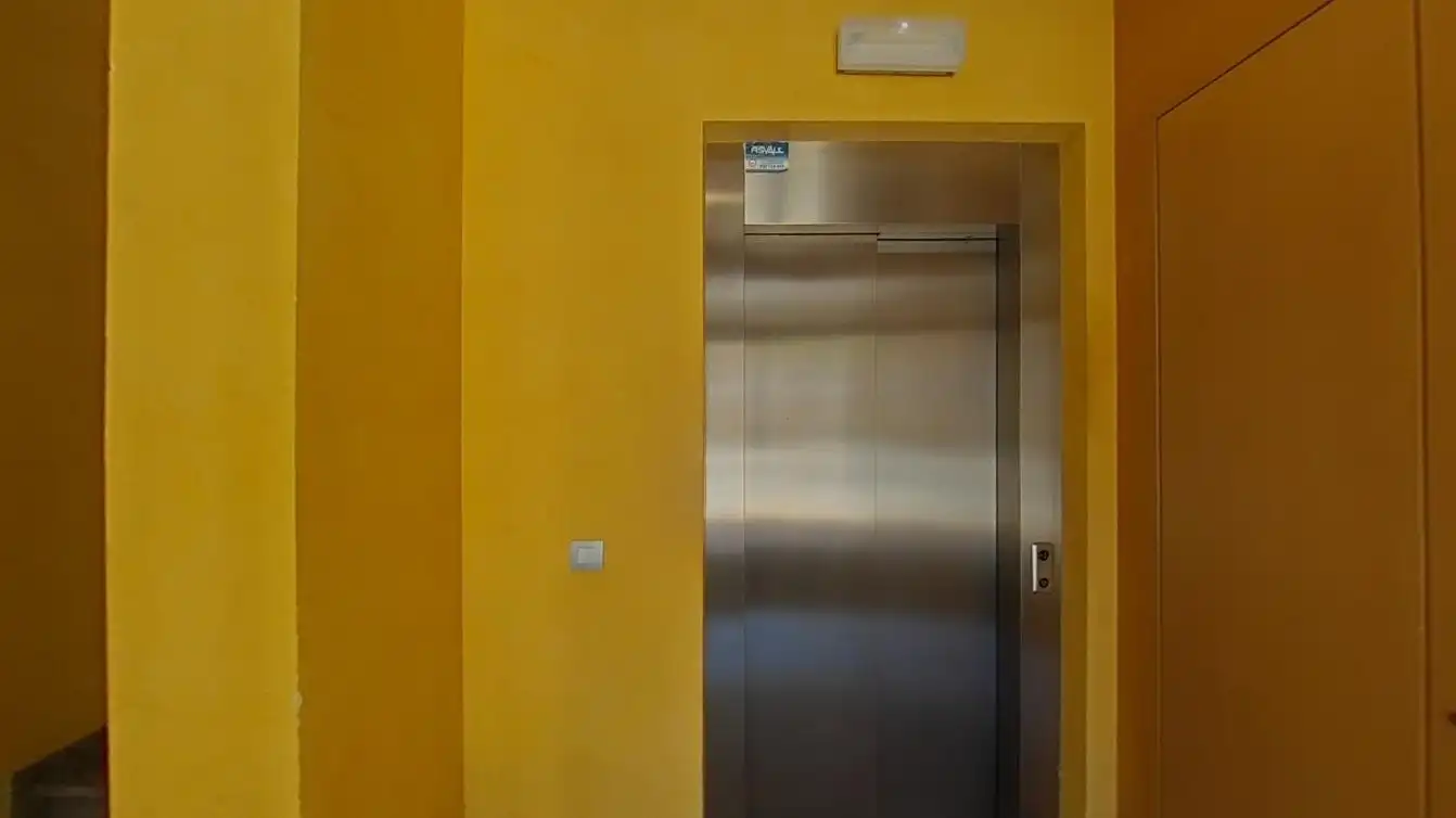 Maisonette zum Verkauf in Castellar del Vallès