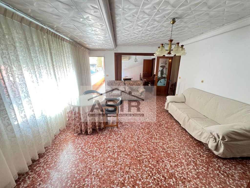 Living room of Flat to rent in Alzira  with Terrace and Balcony