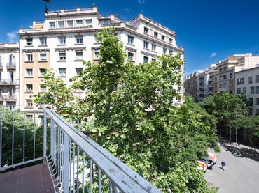 Wohnung mit Balkon zum Verkauf in Carrer de Provença
