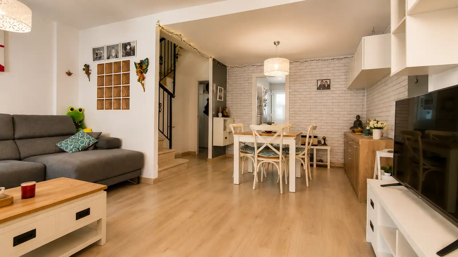 Esszimmer von Haus oder Chalet zum Verkauf in Santa Pola mit Klimaanlage, Heizung und Gemeinschaftspool