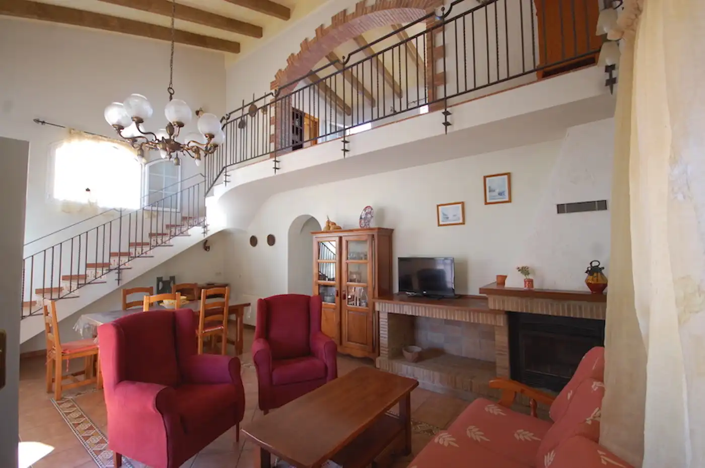 Casa con piscina en venta en Port - La Cota - Puig Sec, imagen 2