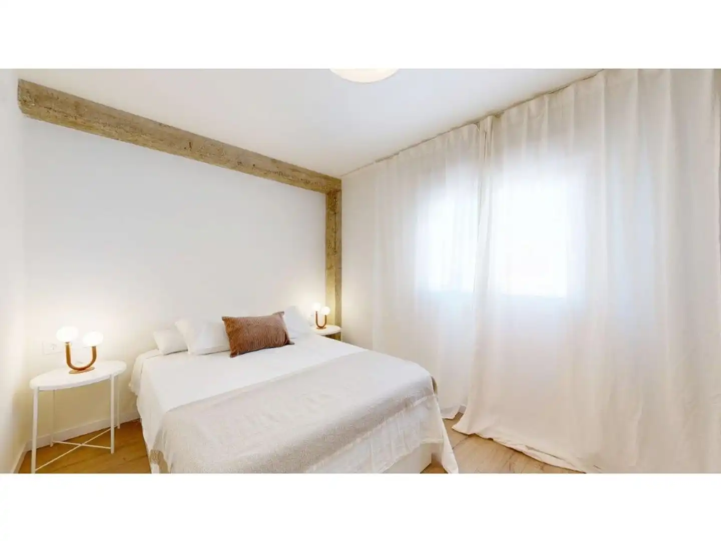Habitación de Piso en venta en Valencia con Aire acondicionado, Terraza y Amueblado