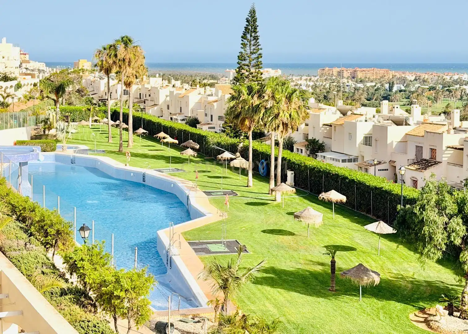 Reihenhaus mit Pool zum Verkauf in Almerimar, imagen 18