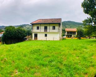 Casa o xalet en venda en Penagos amb Jardí privat, Terrassa i Traster