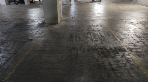 Foto 3 de Garaje en venta en La Plana, Esplugues de Llobregat