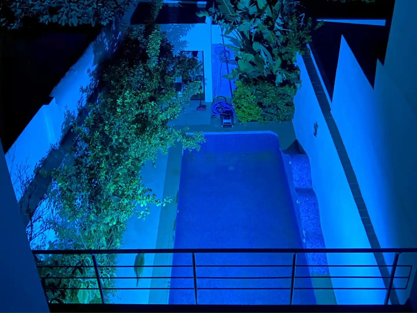 Piscina de Casa o xalet en venda en Dos Hermanas amb Aire condicionat, Jardí privat i Terrassa