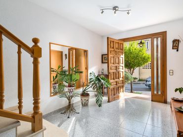 Adossat amb balcó en venda a Sant Celoni