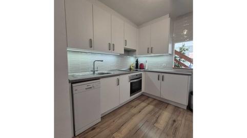 Foto 3 de Casa adosada en venda a Calle Doctor Waksman, 55, Zona los Frutales, Torrevieja