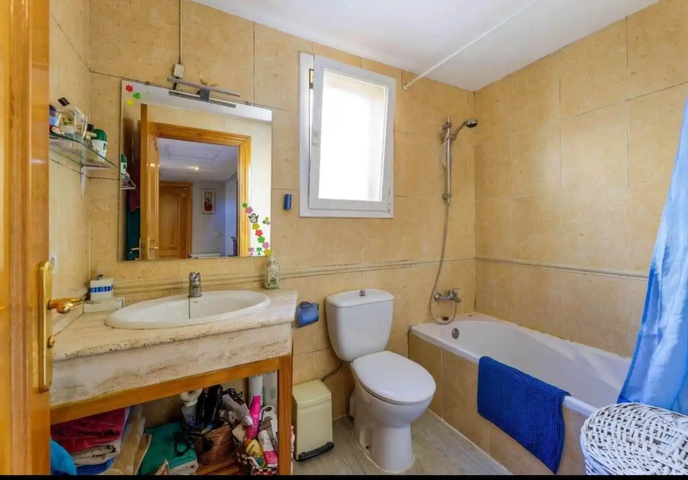 Bathroom of Houses for sale in  Palma de Mallorca  with Air Conditioner, Parquet flooring and Furnished