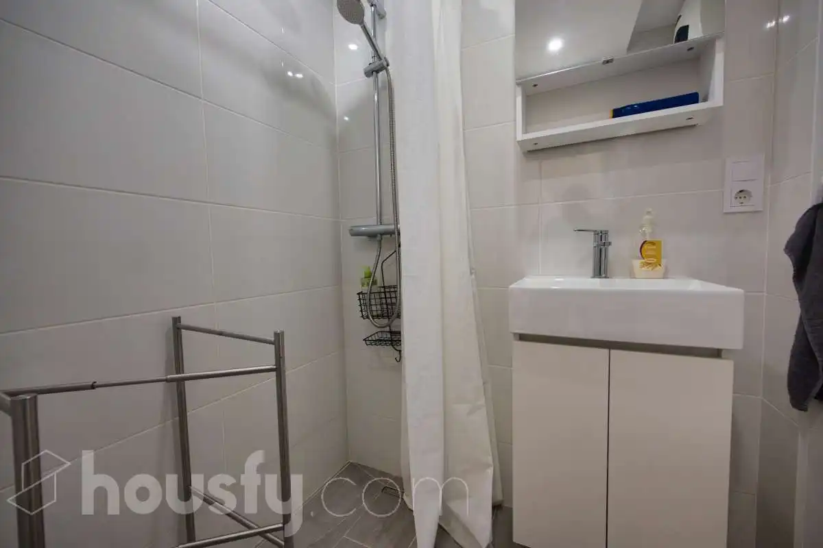 Bathroom of Study for sale in Torrevieja  with Air Conditioner, Parquet flooring and Furnished
