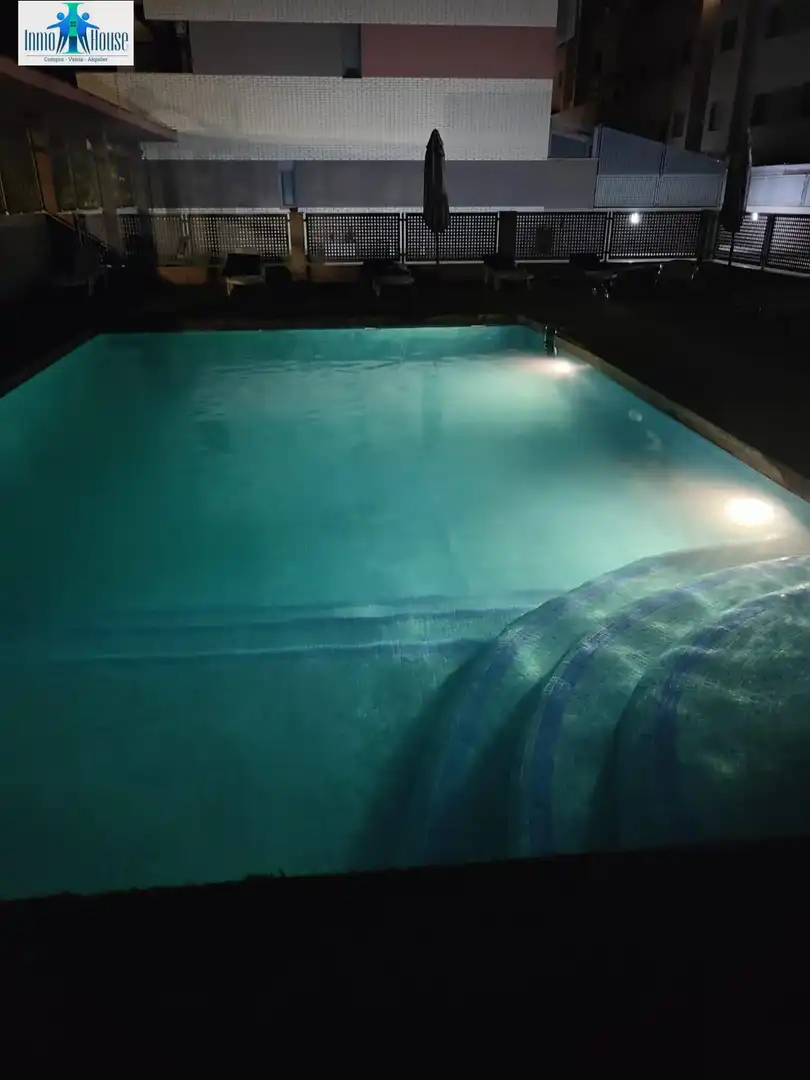 Schwimmbecken von Wohnung zum Verkauf in Albacete mit Klimaanlage, Heizung und Abstellraum
