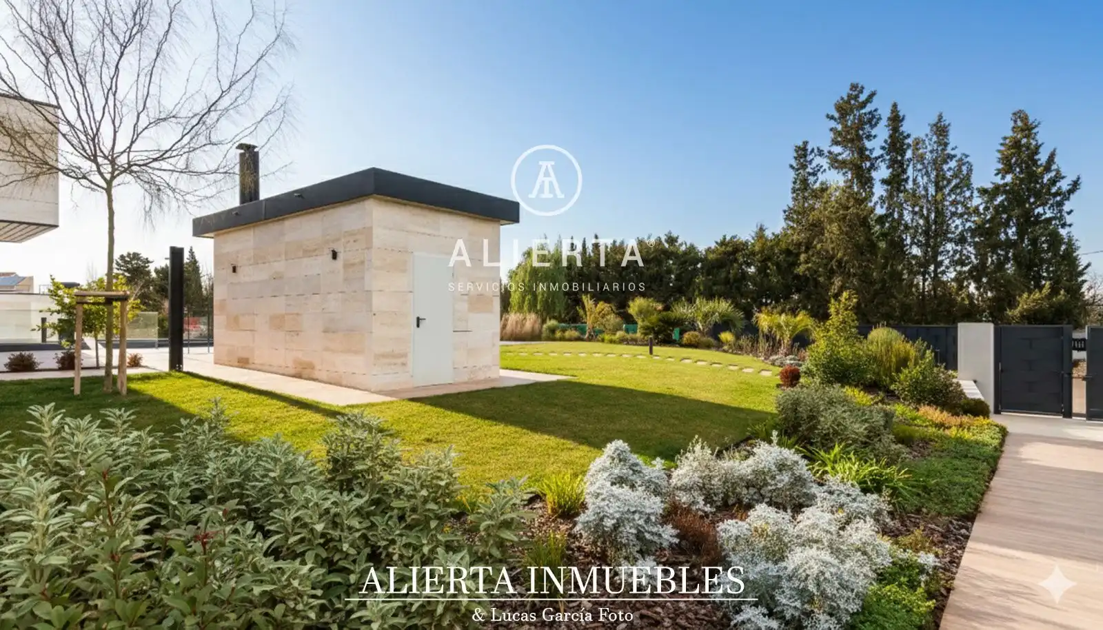 Jardín de Casa o chalet en venta en Zaragoza con Aire acondicionado, Calefacción y Trastero