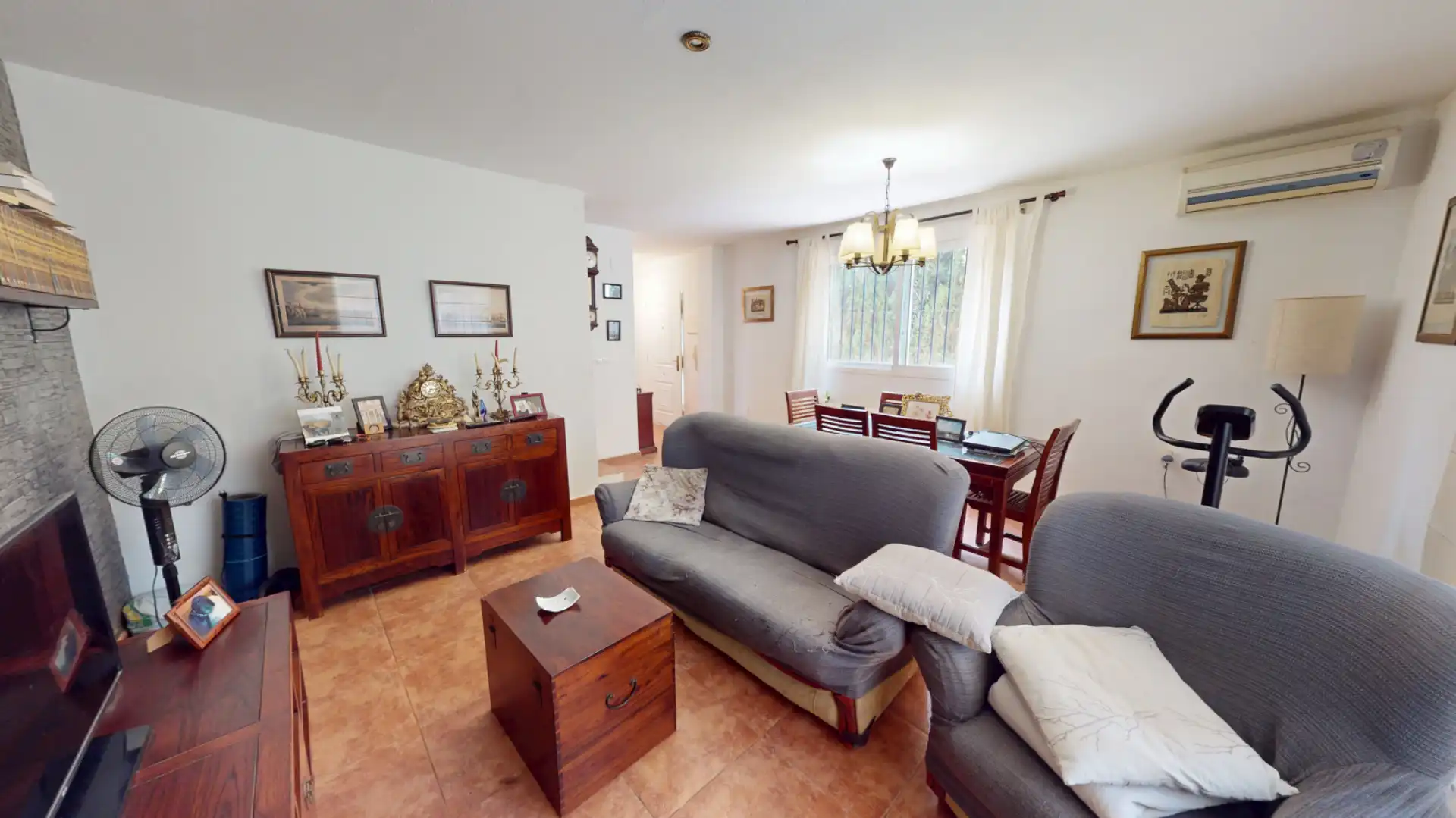 Casa pareada con terraza en venta en Carrer les Oliveres, imagen 6