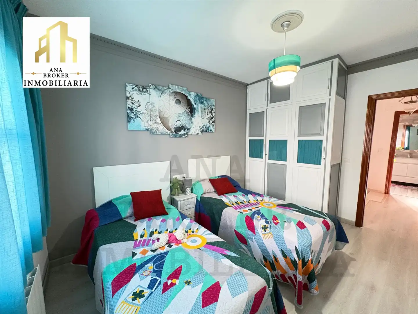 Casa adosada en venta en Calle Honduras, La Planilla