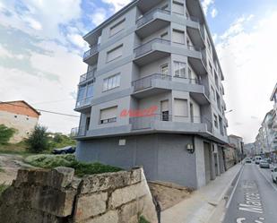 Vista exterior de Pis en venda en Ourense Capital  amb Balcó