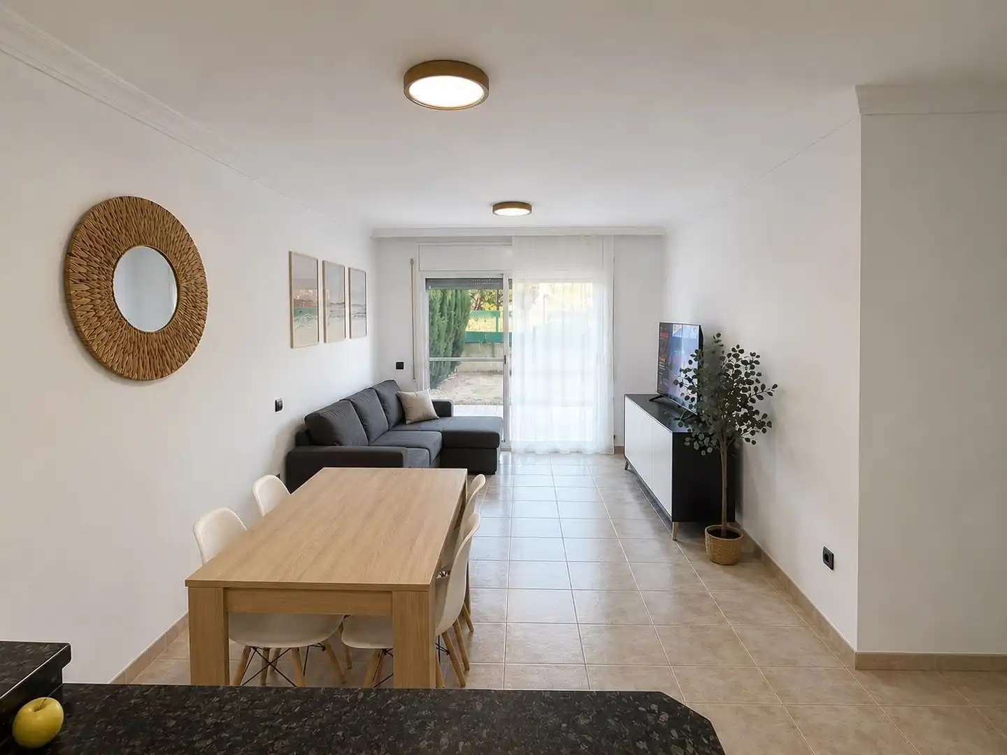 Living room of Flat for rent in La Ràpita  with Private garden, Terrace and Furnished