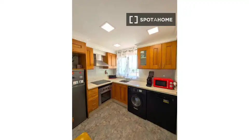 Kitchen of Flat for rent in Sueca  with Air Conditioner, Heating and Furnished