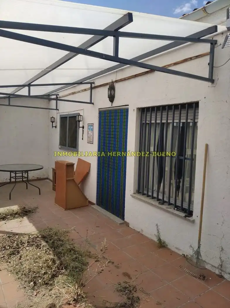 Residential land for sale in Villares de la Reina, imagen 9