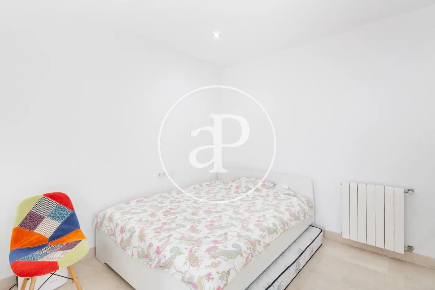 Bedroom of Houses for sale in Chiva  with Air Conditioner, Heating and Private garden