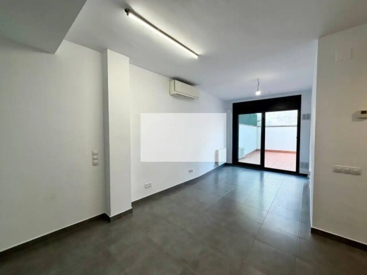 Flat for sale in Sabadell  with Air Conditioner, Heating and Private garden