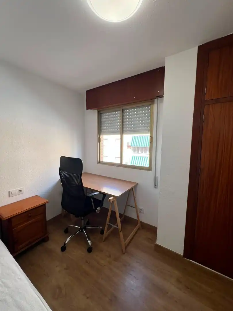 Apartament de lloguer en Almería amb Aire condicionat i Moblat