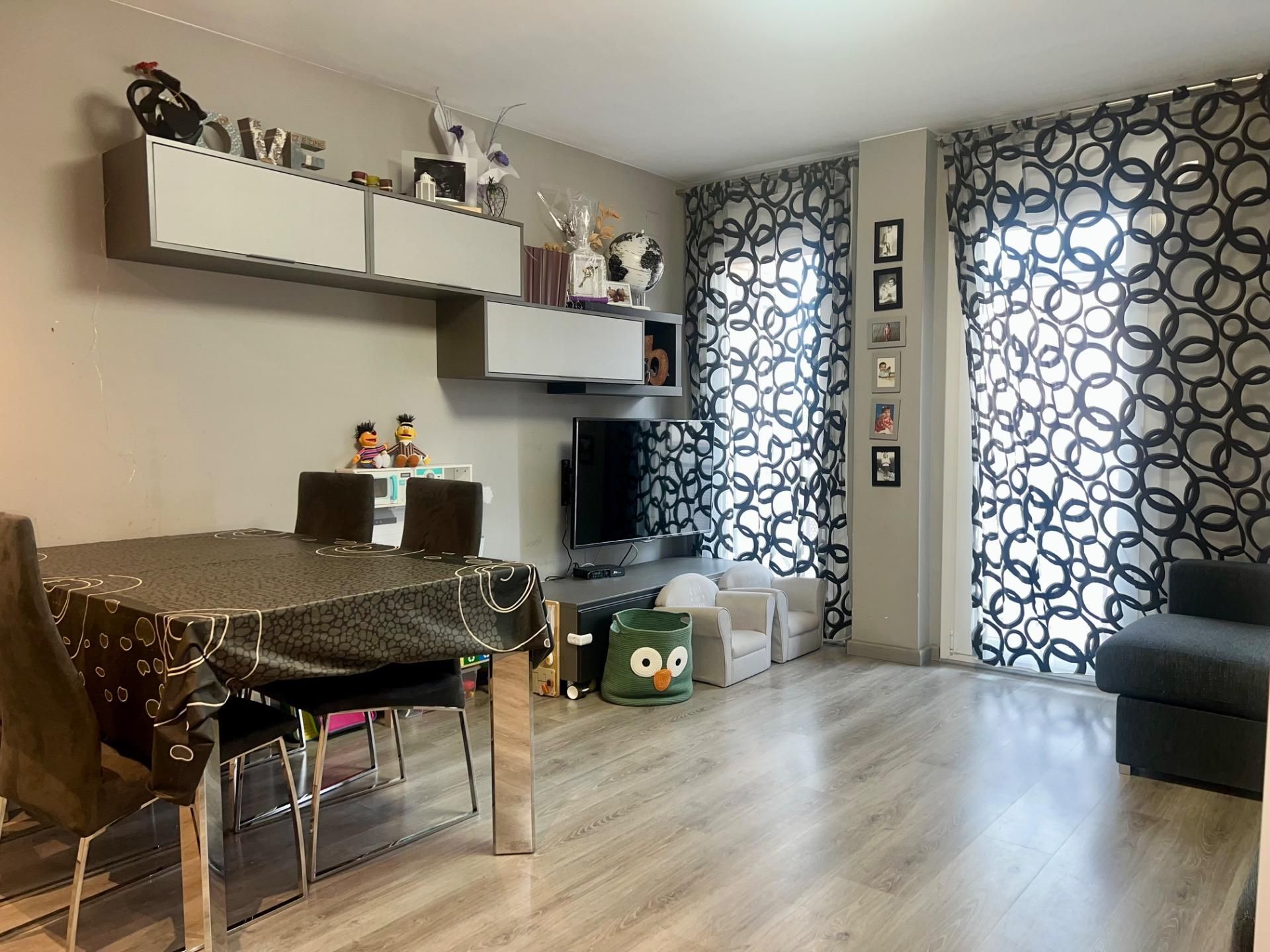 Living room of Flat for sale in Tortosa  with Air Conditioner, Heating and Parquet flooring