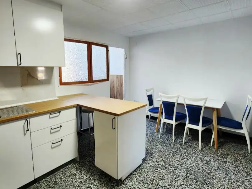 Piso de alquiler en Calle Navarra, 9, Plaza Castelar - Mercado Central