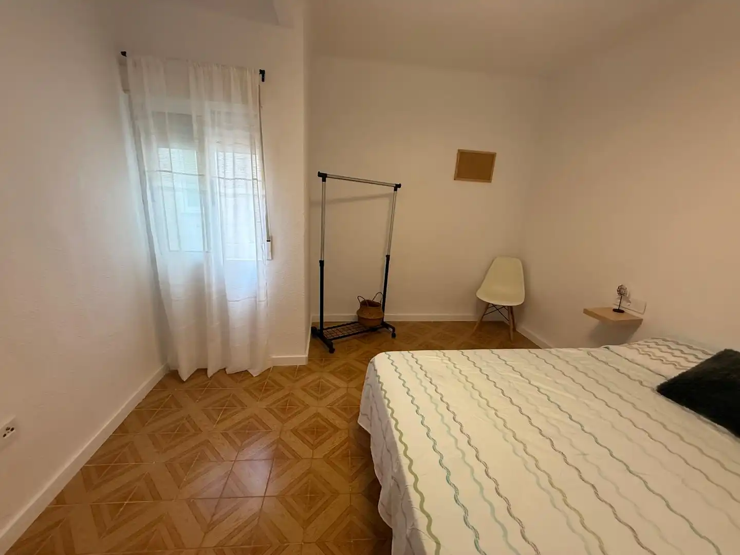 Bedroom of Flat for share in Centro