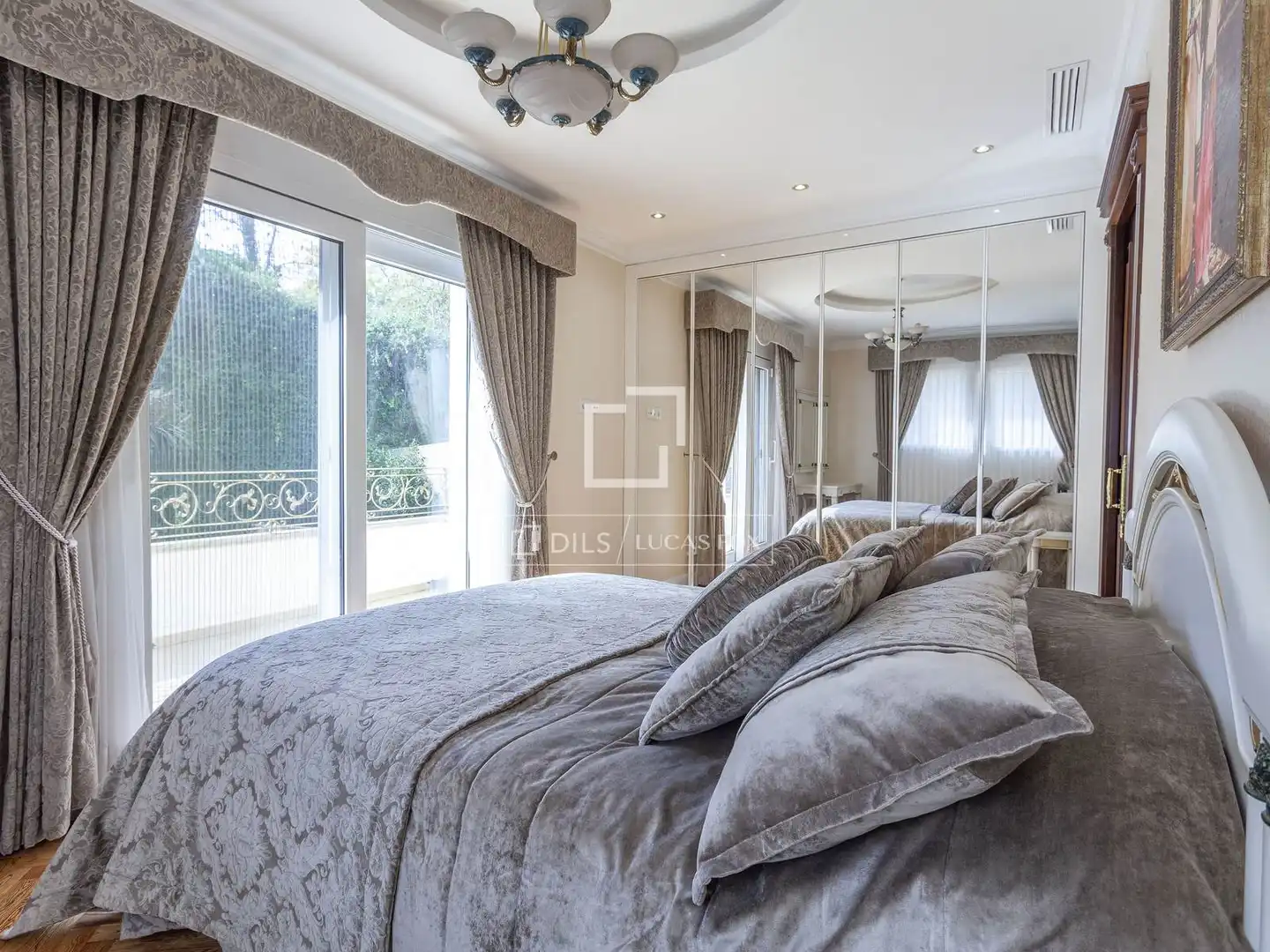 Dormitori de Casa o xalet en venda en Rocafort amb Aire condicionat, Calefacció i Jardí privat