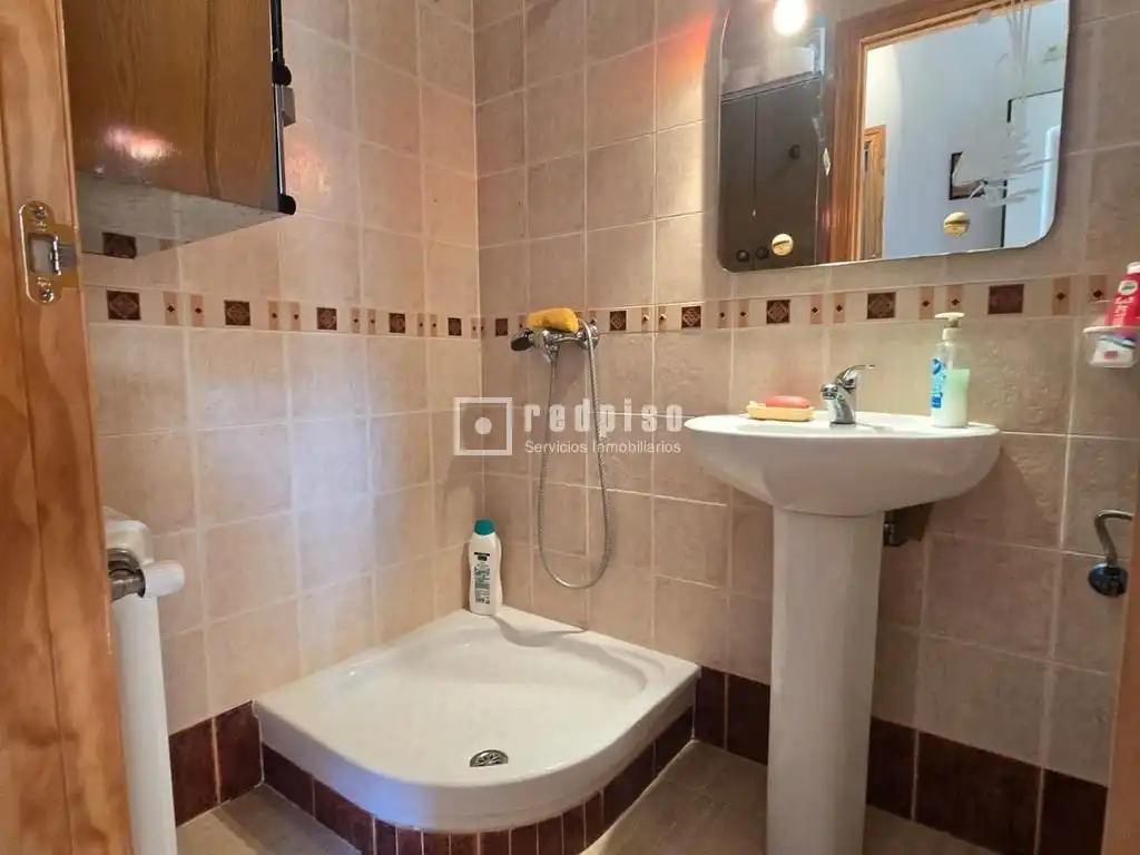 Bathroom of Houses for sale in Pioz  with Heating, Private garden and Terrace