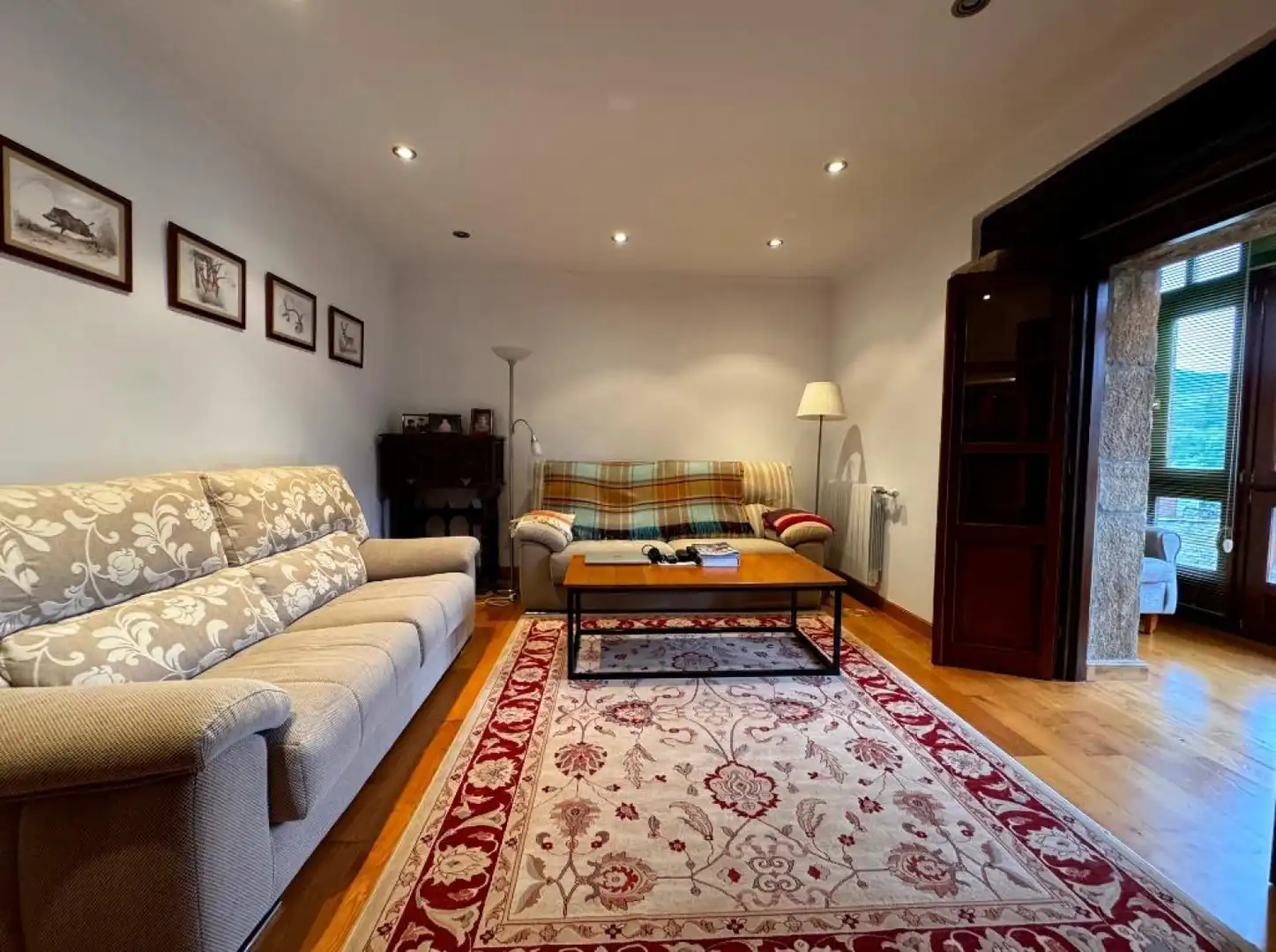 Sala de estar de Casa o chalet en venta en Molledo con Calefacción, Jardín privado y Terraza