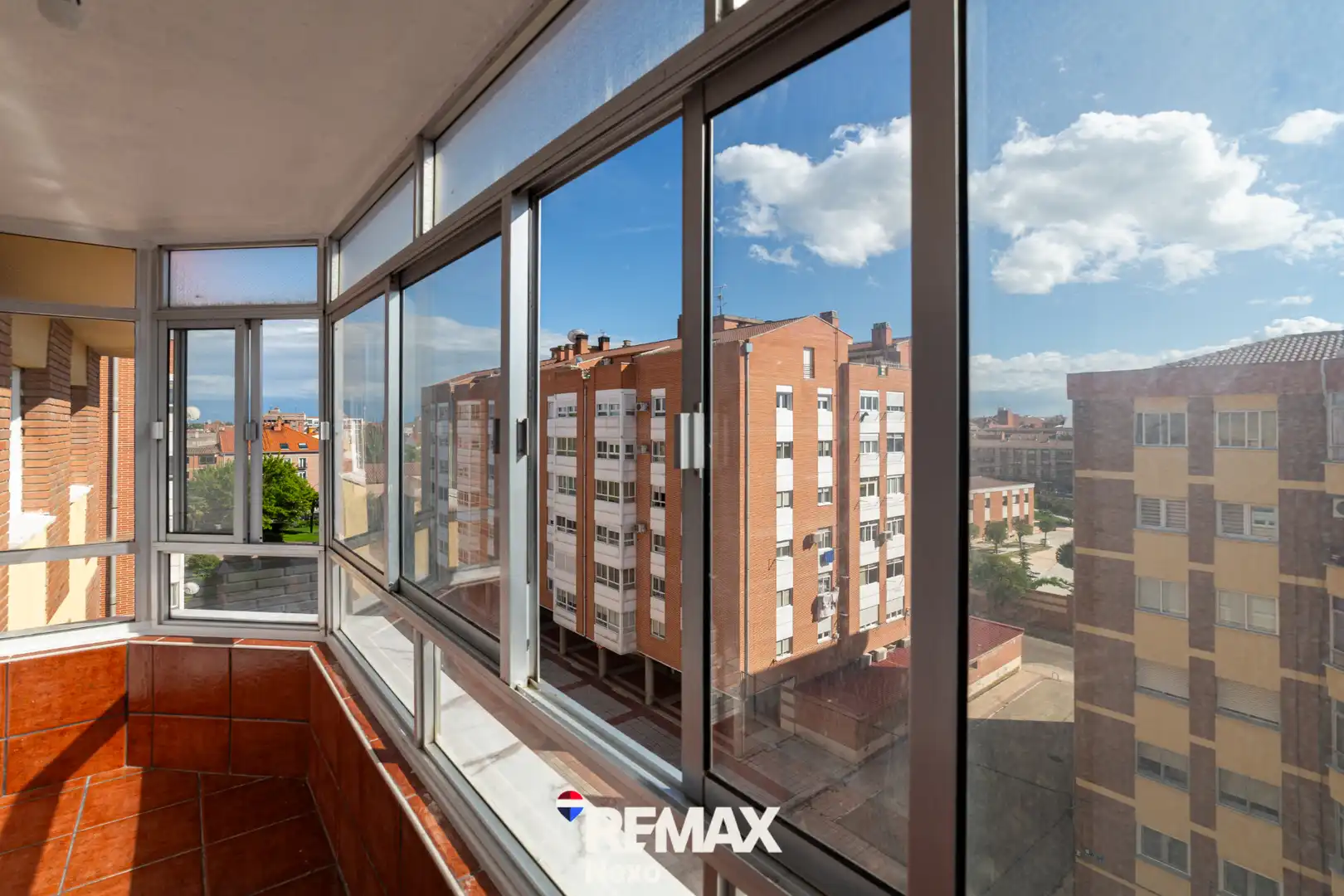 Vista exterior de Piso en venta en Medina del Campo con Calefacción, Horno y Balcón