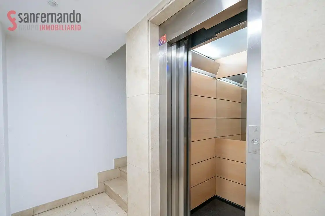 Apartamento en venta en Santander con Calefacción, Parquet y Trastero