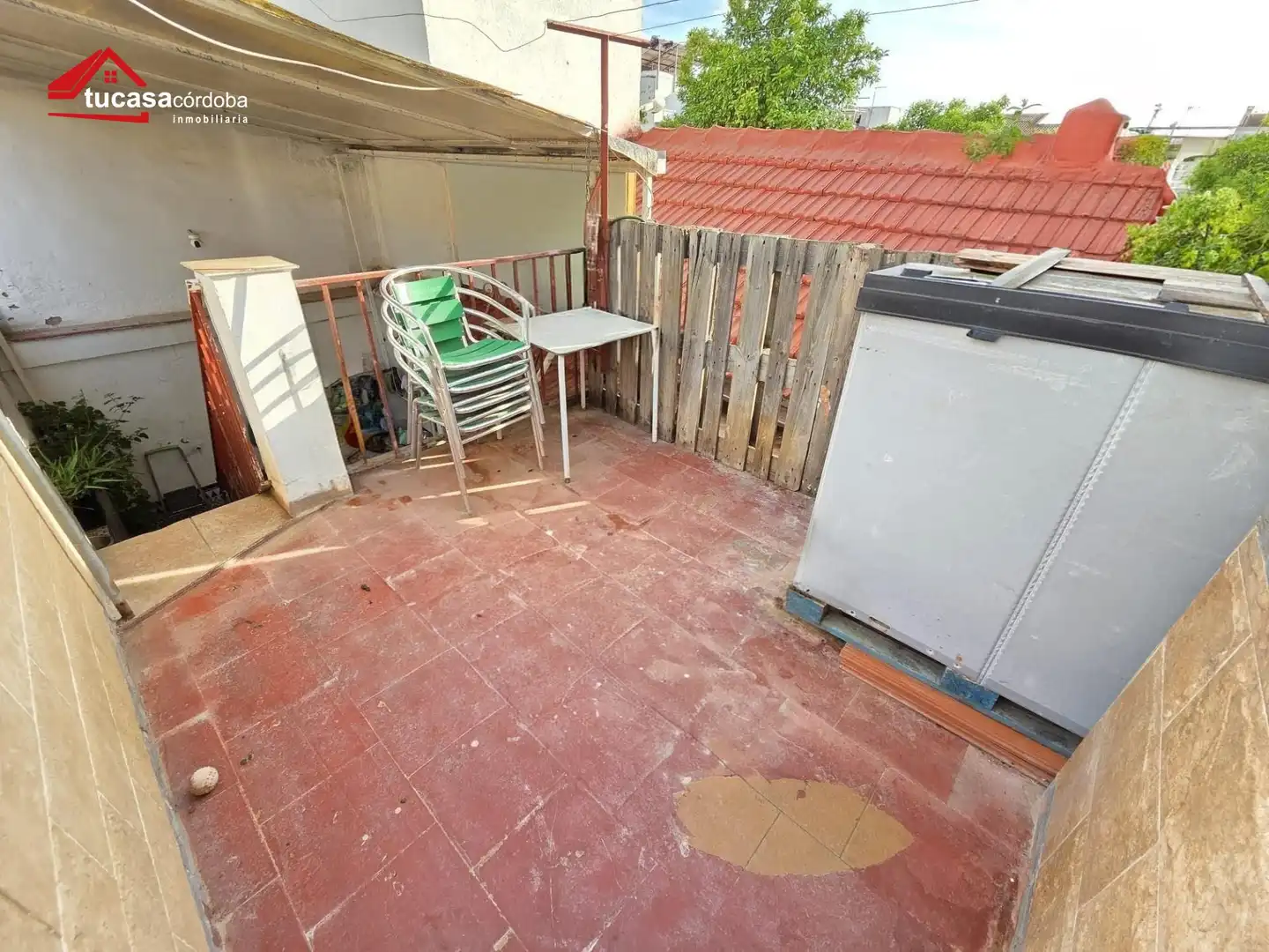 Balcony of Houses for sale in Córdoba  with Air Conditioner