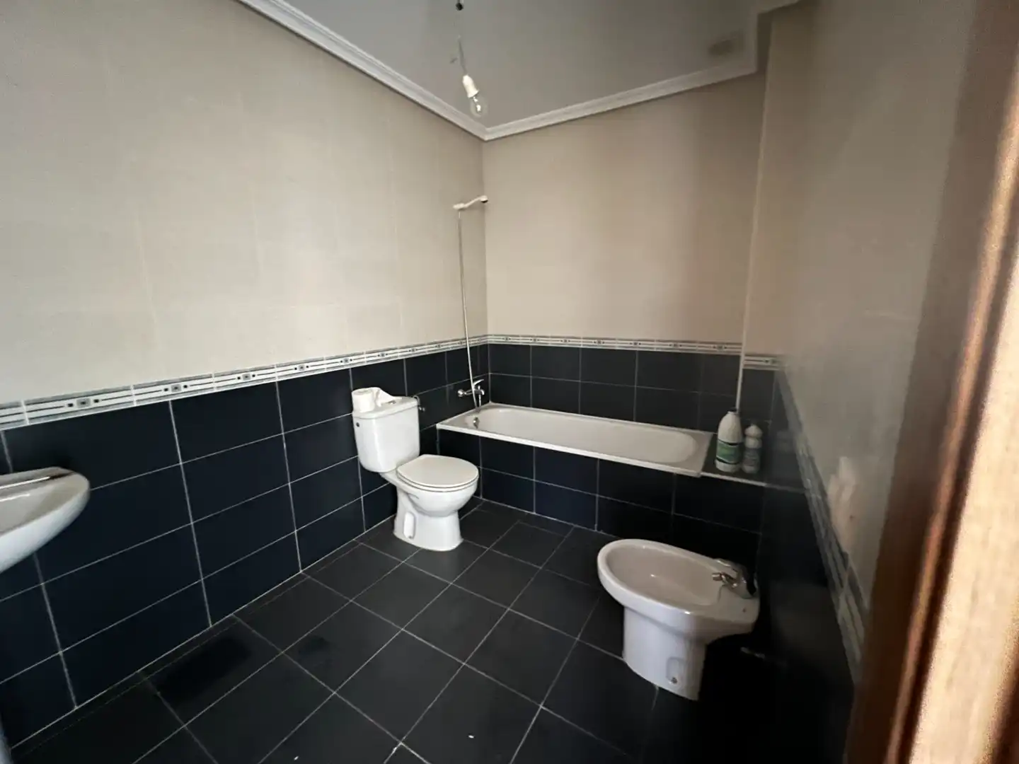 Baño de Piso en venta en Herencia con Calefacción y Balcón