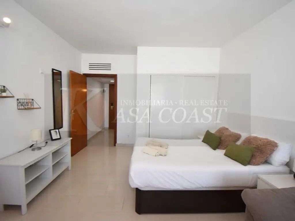 Habitación de Estudio en venta en Fuengirola con Terraza