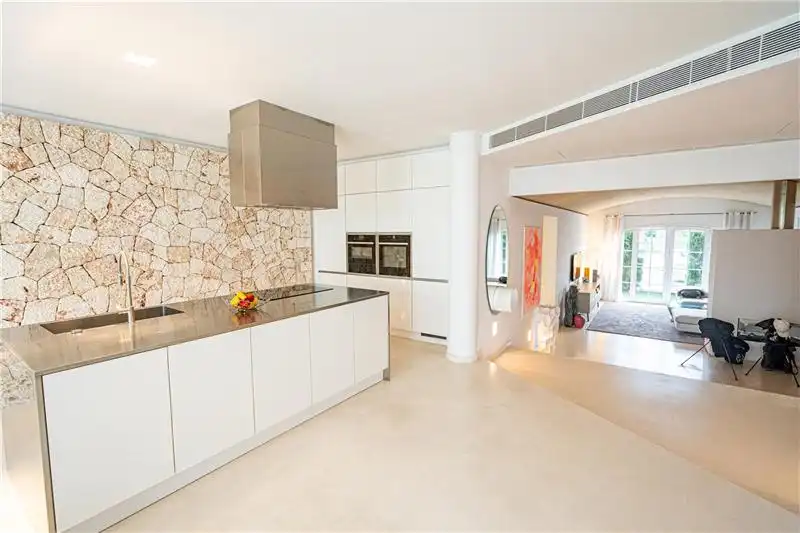 Küche von Erdgeschoss zum Verkauf in Manacor mit Klimaanlage, Privatgarten und Terrasse