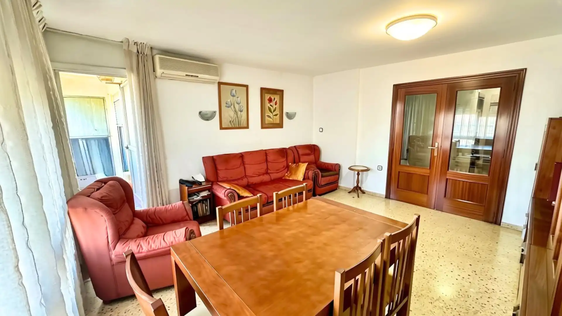 Sala de estar de Piso en venta en Valencia con Aire acondicionado y Amueblado